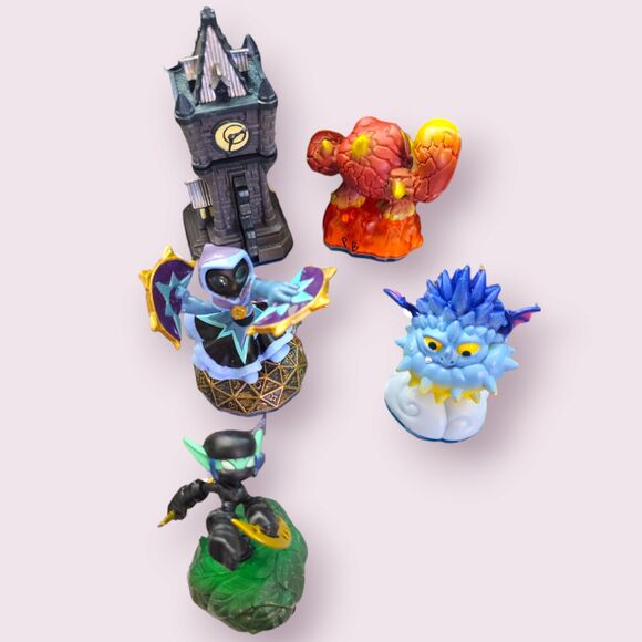 Skylanders Case and figure bundle - Picture 2 of 7